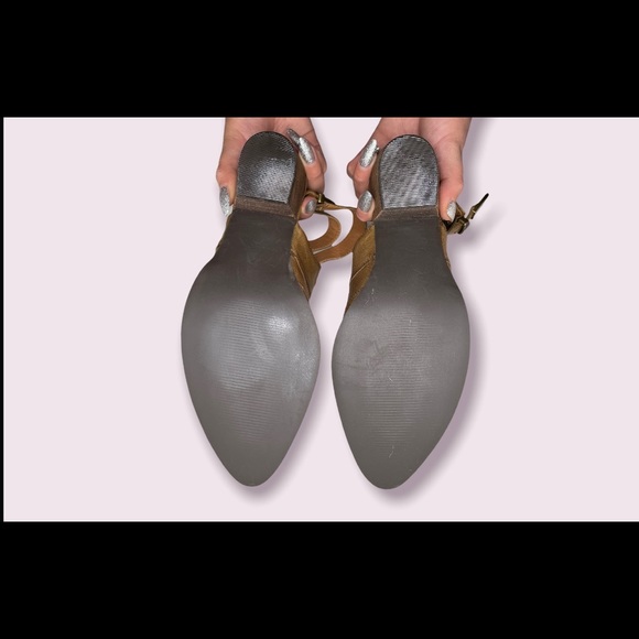 Women’s Brown Booties - Picture 4 of 8